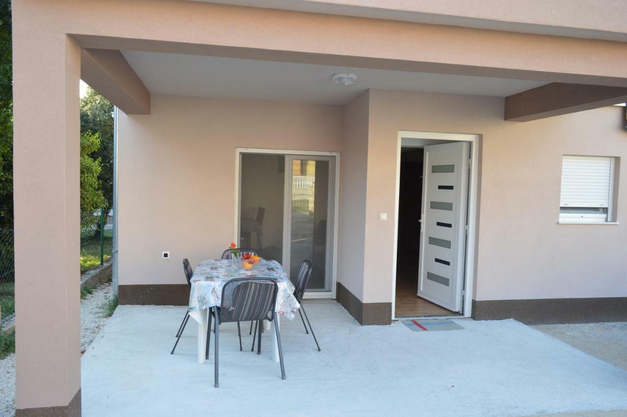 Fourm Apartment บาร์บินเย ภายนอก รูปภาพ