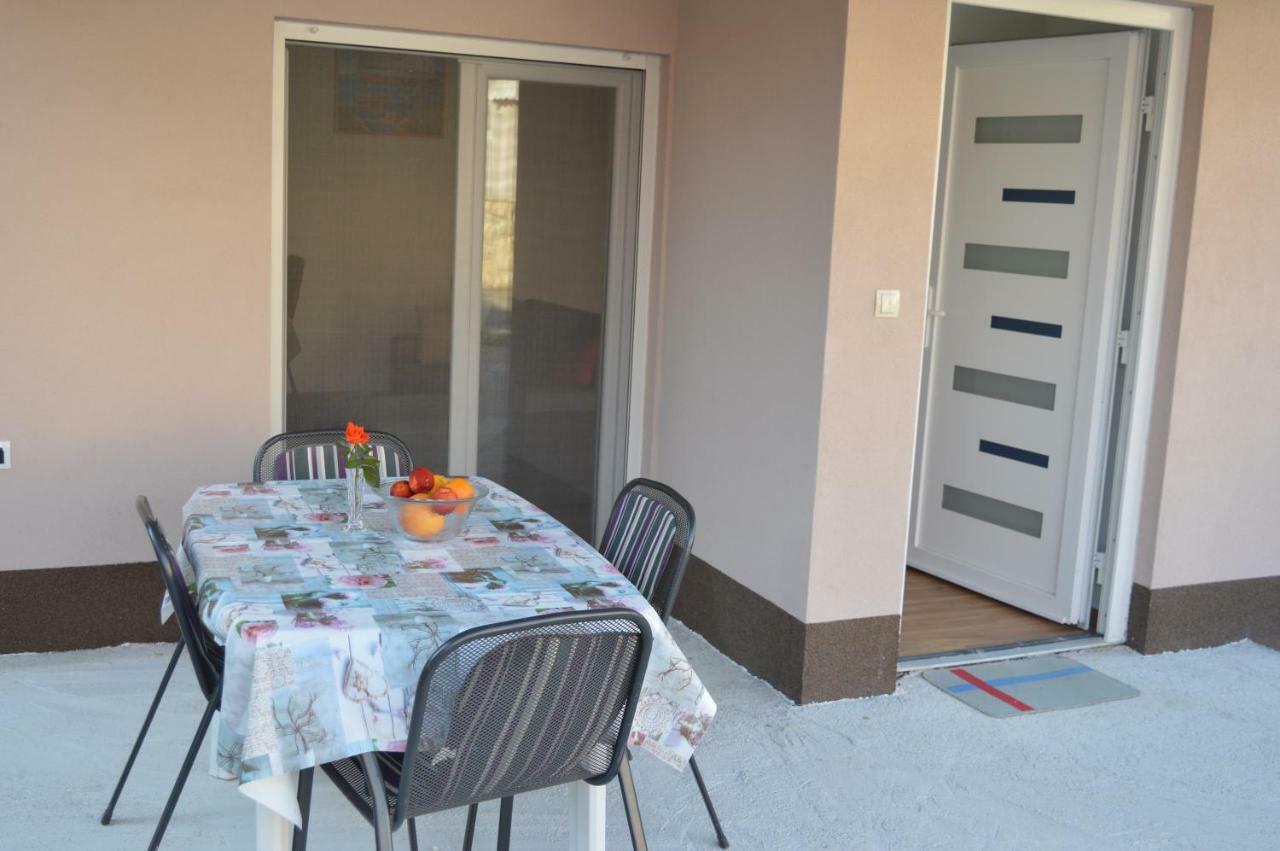 Fourm Apartment บาร์บินเย ภายนอก รูปภาพ